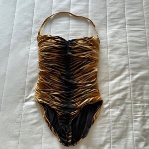 Carmen Marc Valvo Zanzibar Tiger-Print Shirred Maillot Swimsuit size 8